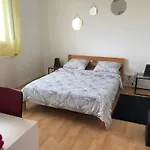 Apartment Entier 2 *